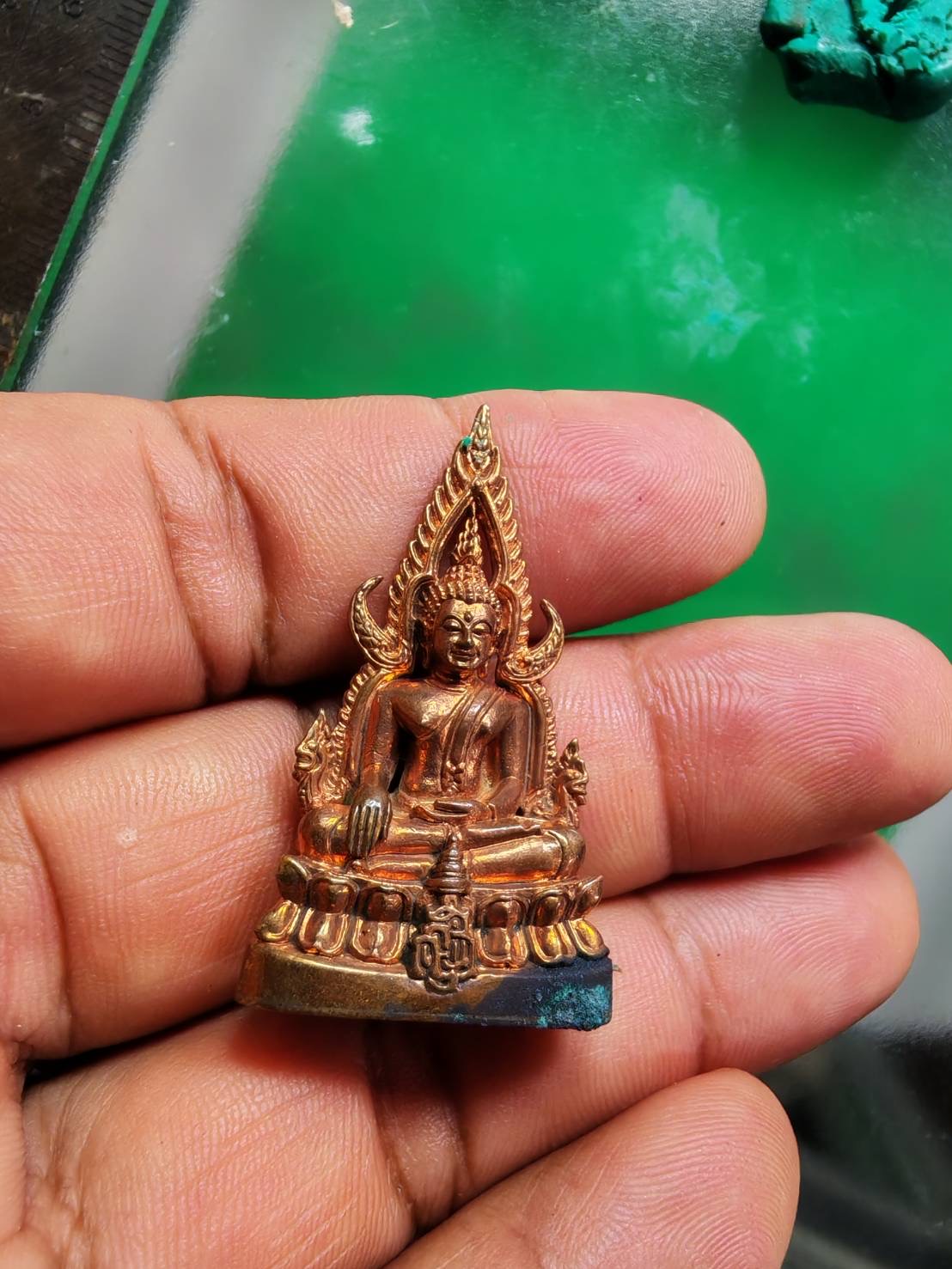 Phra Kling Phra Buddha Chinaraj B.E.2543 Golden Copper — Luang Pu Mun Consecrated — รูปที่ 5